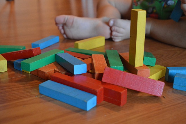 Offrez un cadeau mémorable : les jeux en bois pour votre bébé !