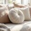 Personnalisez Vos Coussins Ronds : Couleurs, Motifs et Plus